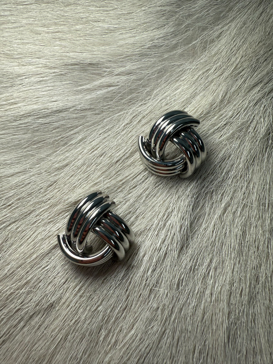 Demi Knot Earrings